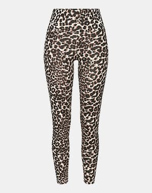 Langer beiger Wintermantel mit Kapuze und durchgehendem Reißverschluss, Knöpfen und Taschen. Mantel ist vorne und hinten sichtbar.